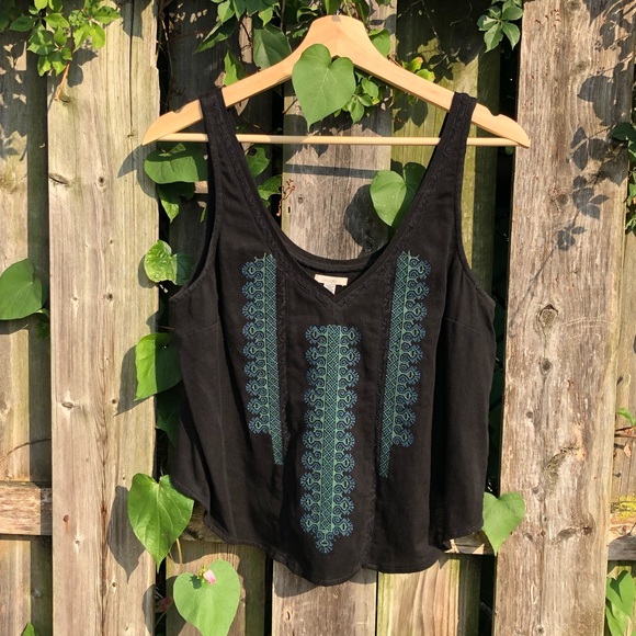 Urban Outfitters Tops - Ecote embroidered tank top